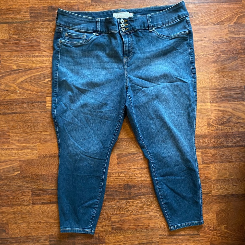 Women’s Torrid jegging jeans stretch size 26